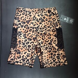 LEGEND Shorts Animal Print Size S